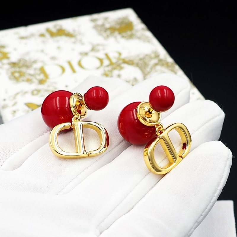 chr1st1an D10r earrings